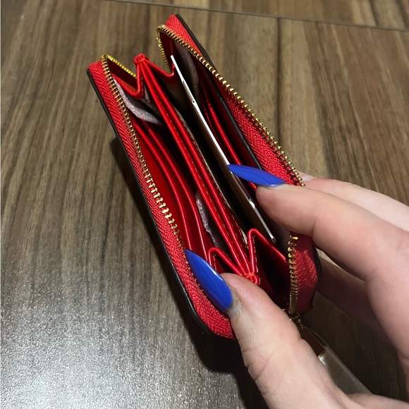 Michael Kors Small Pebbled Leather Wallet - Lacquer Red - NWT - Picture 5 of 8